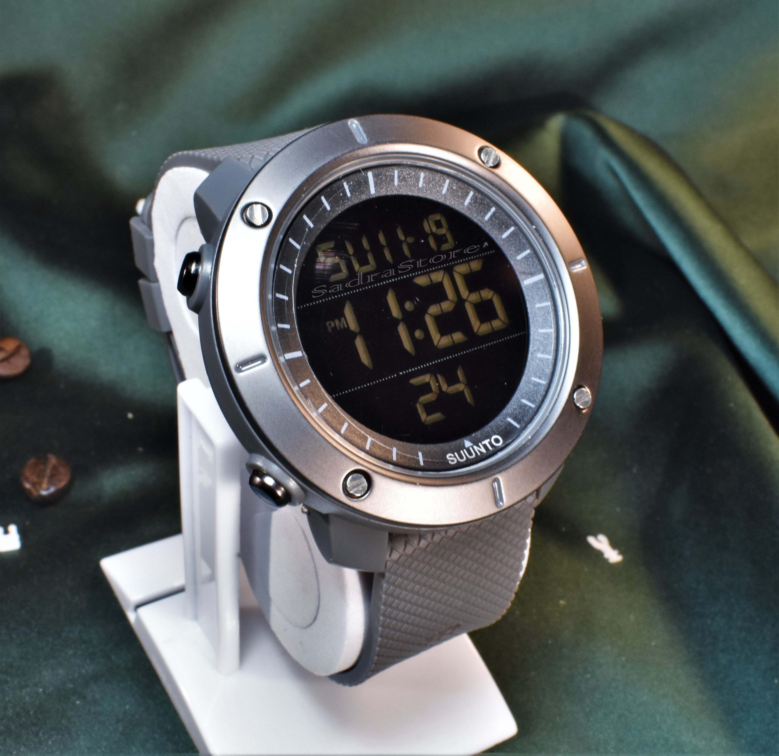 SUUNTO TRAVERSE دیجیتالی سانتو تمام دیجیتالی * فول امکانات * رنگ طوسی بادورشیشه نوک مدادی - Image 3