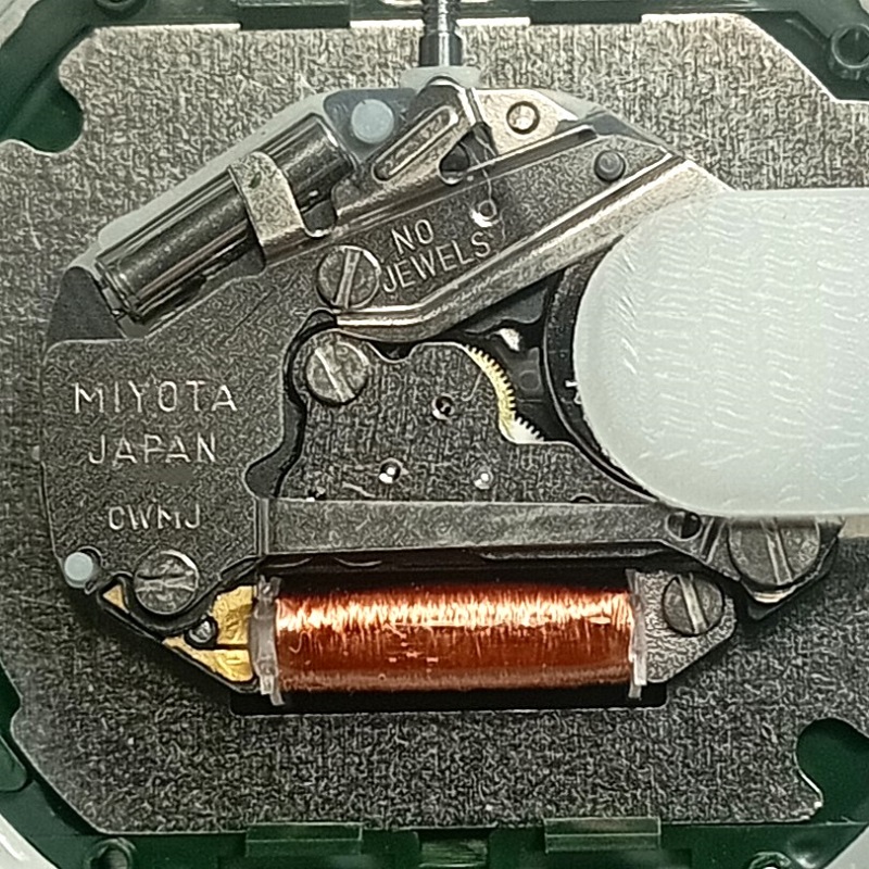 ساعت مردانه سوستون 2 تقویم مدل SVESTON GRAVITY SV-9296 N دورنگ صفحه سبز - Image 10